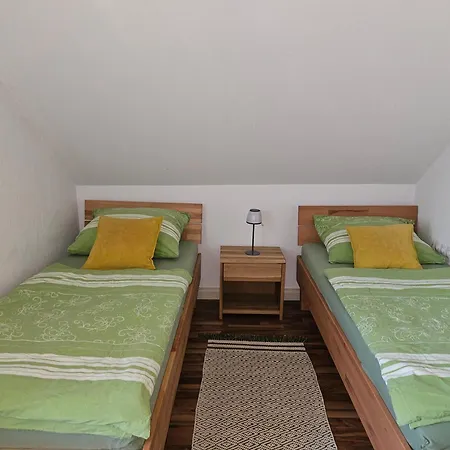 P Holding شقة Proleb