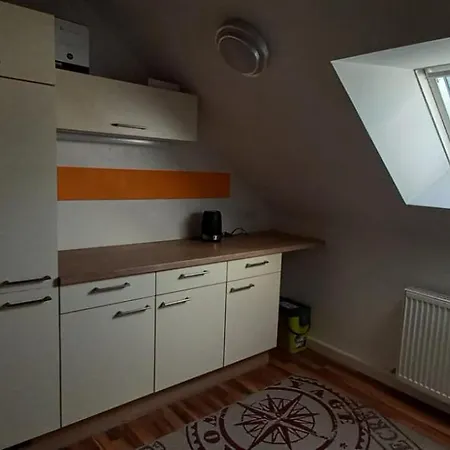 P Holding Apartment Proleb