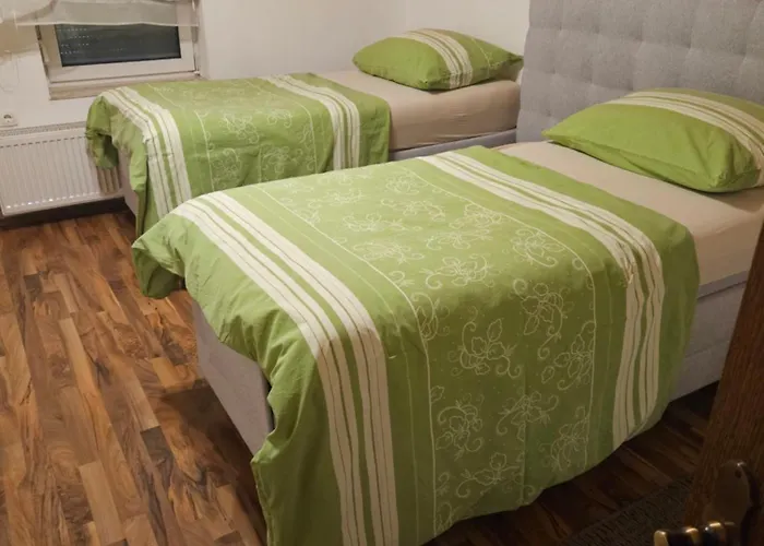 P Holding Lägenhet *