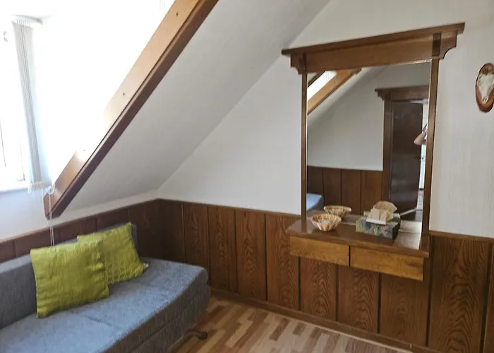 P Holding Apartmán Proleb